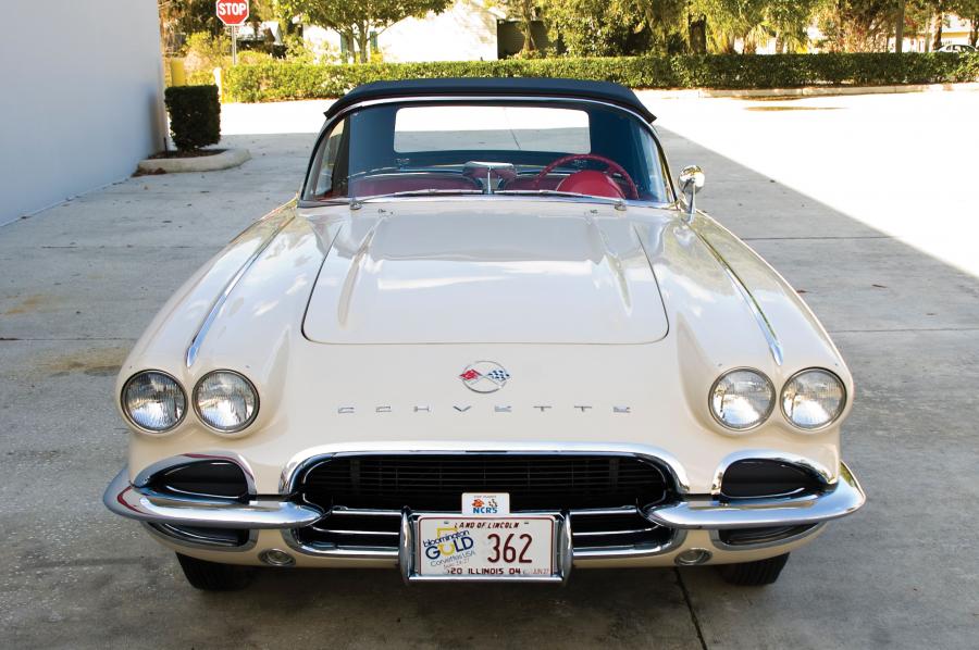  Chevrolet Corvette Roadster 1962 года  (фото 5 из 9)